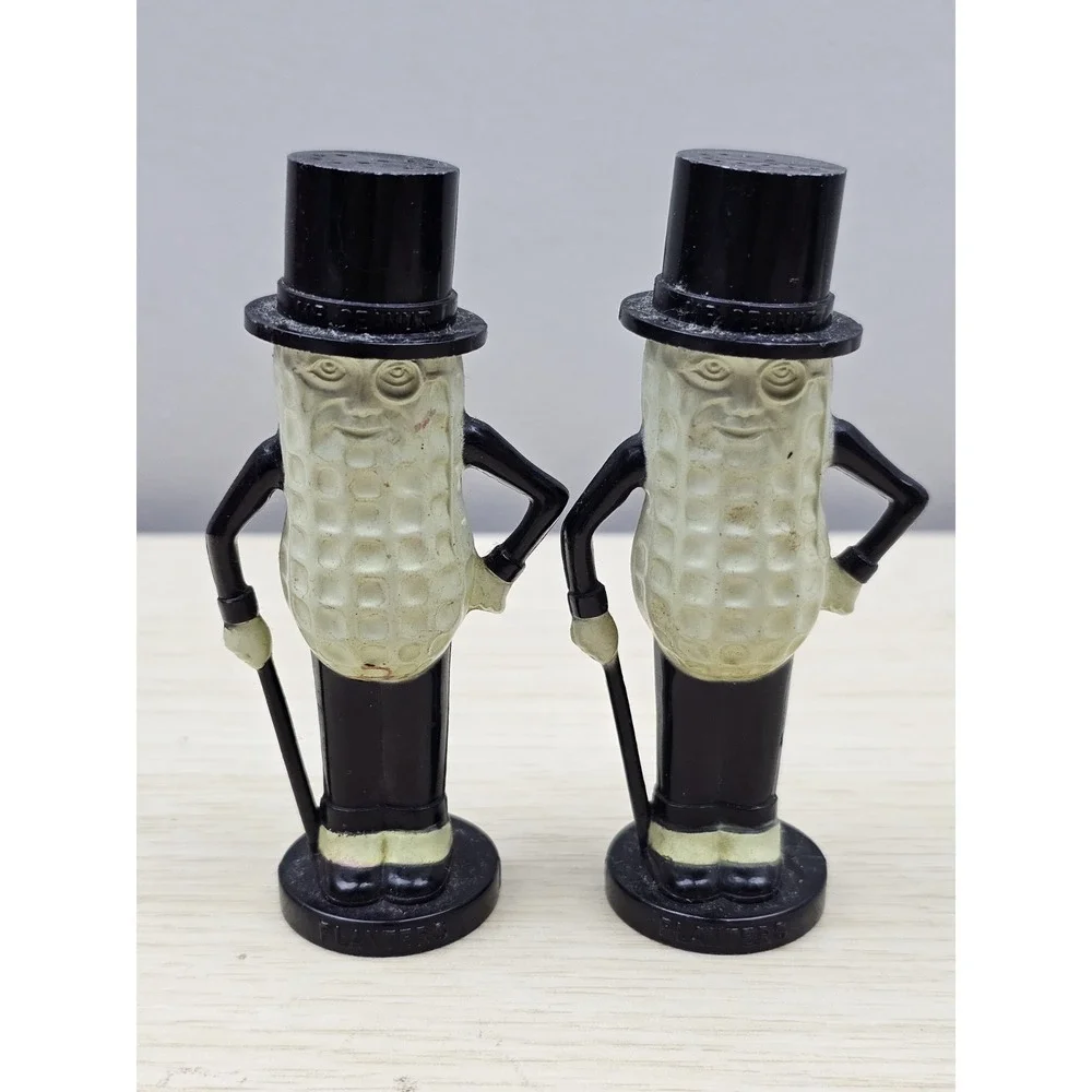 Vintage Planters Mr. Peanut Salt‎ and Pepper Shakers Made in USA Pyro 4